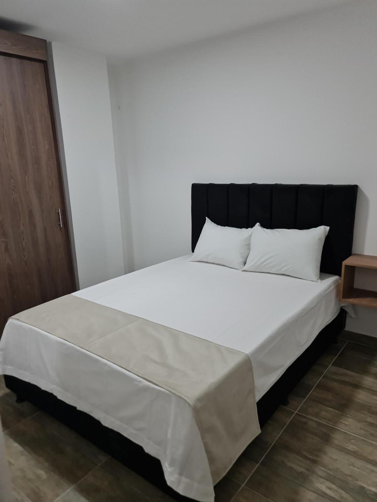 Rg33 Apartasuites Apartamento *